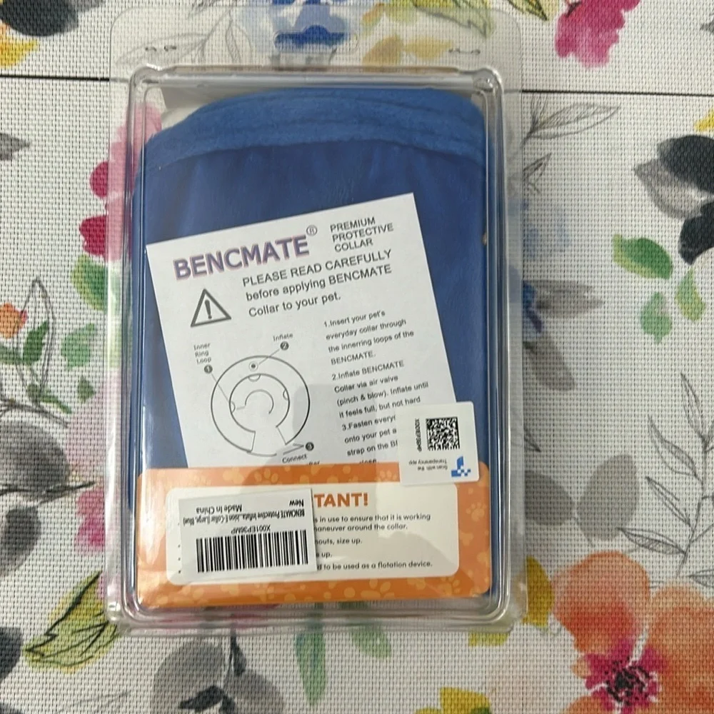 BENCMATE Inflatable Dog Collar Size Large Color Blue. New in box.